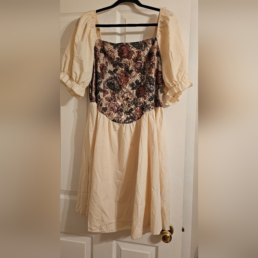 (3 for$30)Renaissance dress corset detail, stretch acordian back panel,